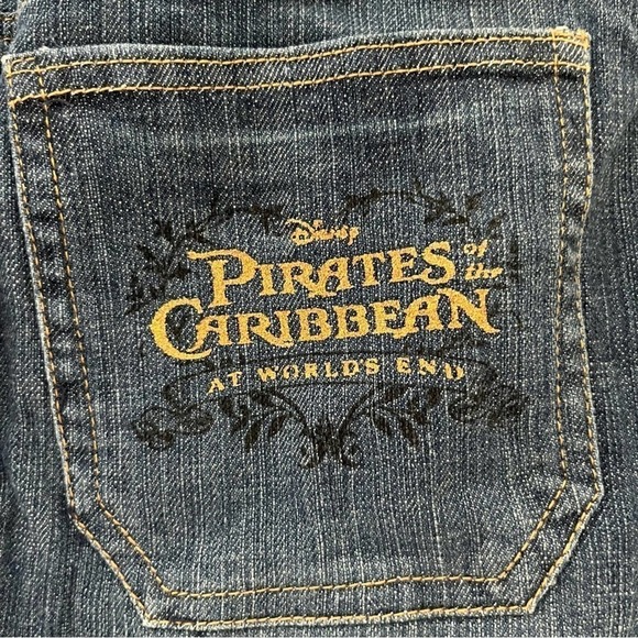 Disney Store Women's Pirates Of The Caribbean At Worlds End Denim Skirt Sz 8 - Picture 4 of 7